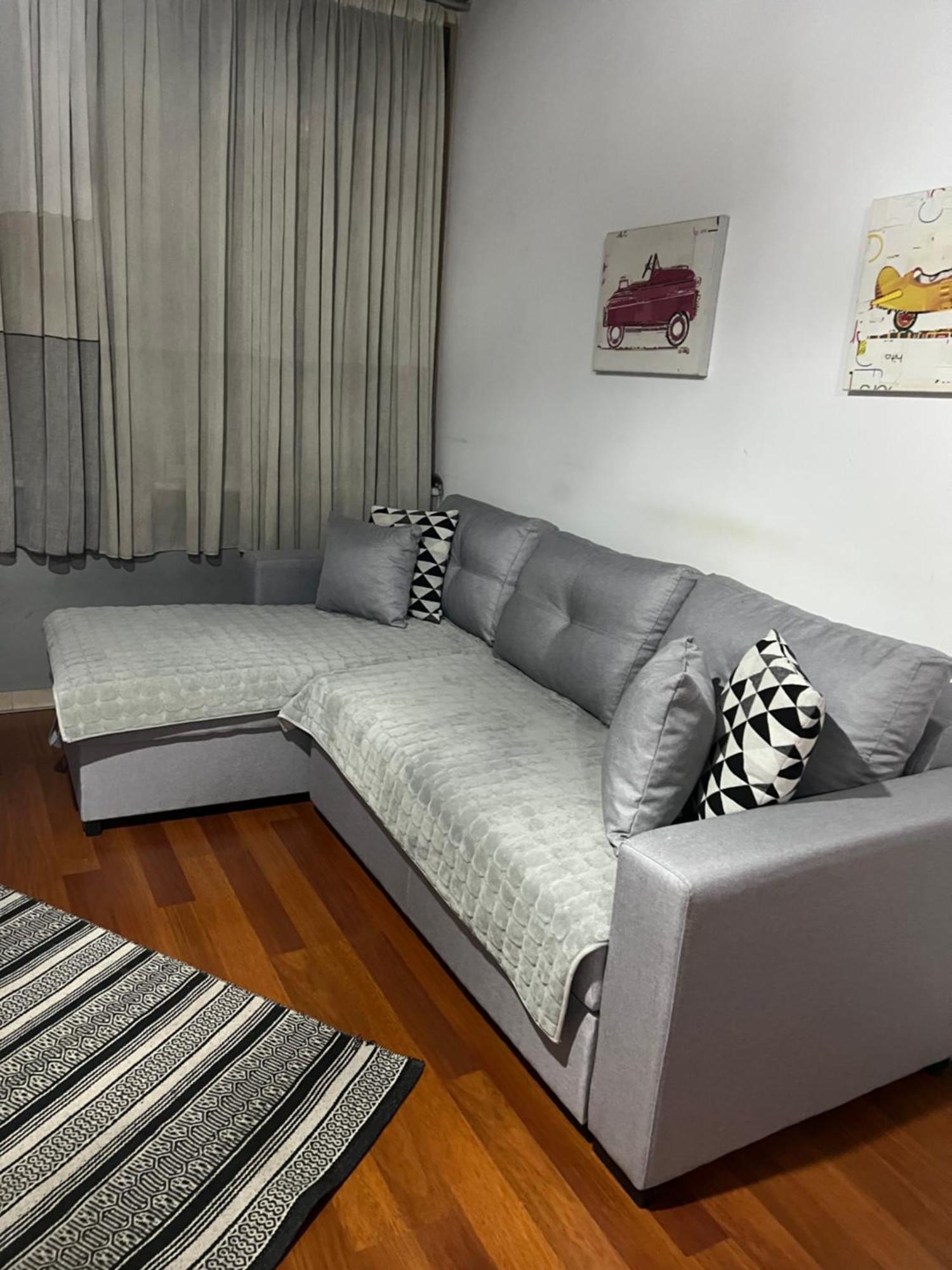 Ergi'S Host Apartment Tirana Extérieur photo